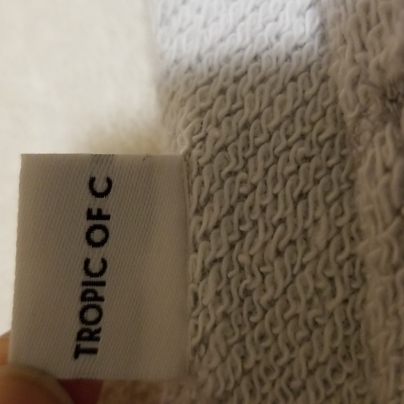 Tropic of C  sweatshirt - Picture 4 of 6